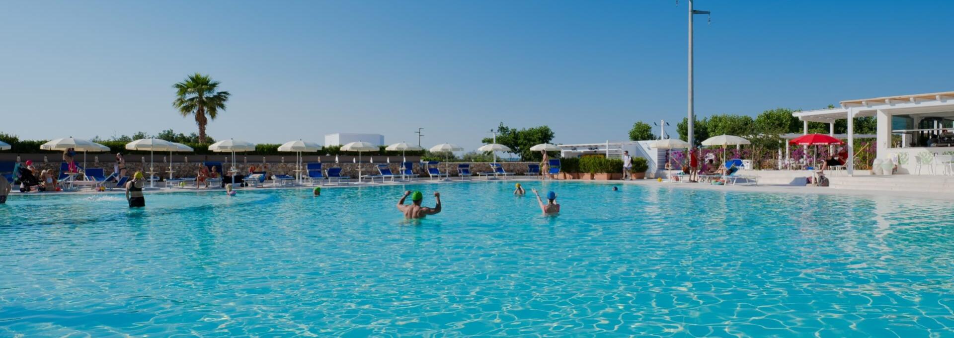 baiadigallipoli en special-offer-for-young-people-and-teenagers-stays-on-pitch-at-campsite-in-salento 015